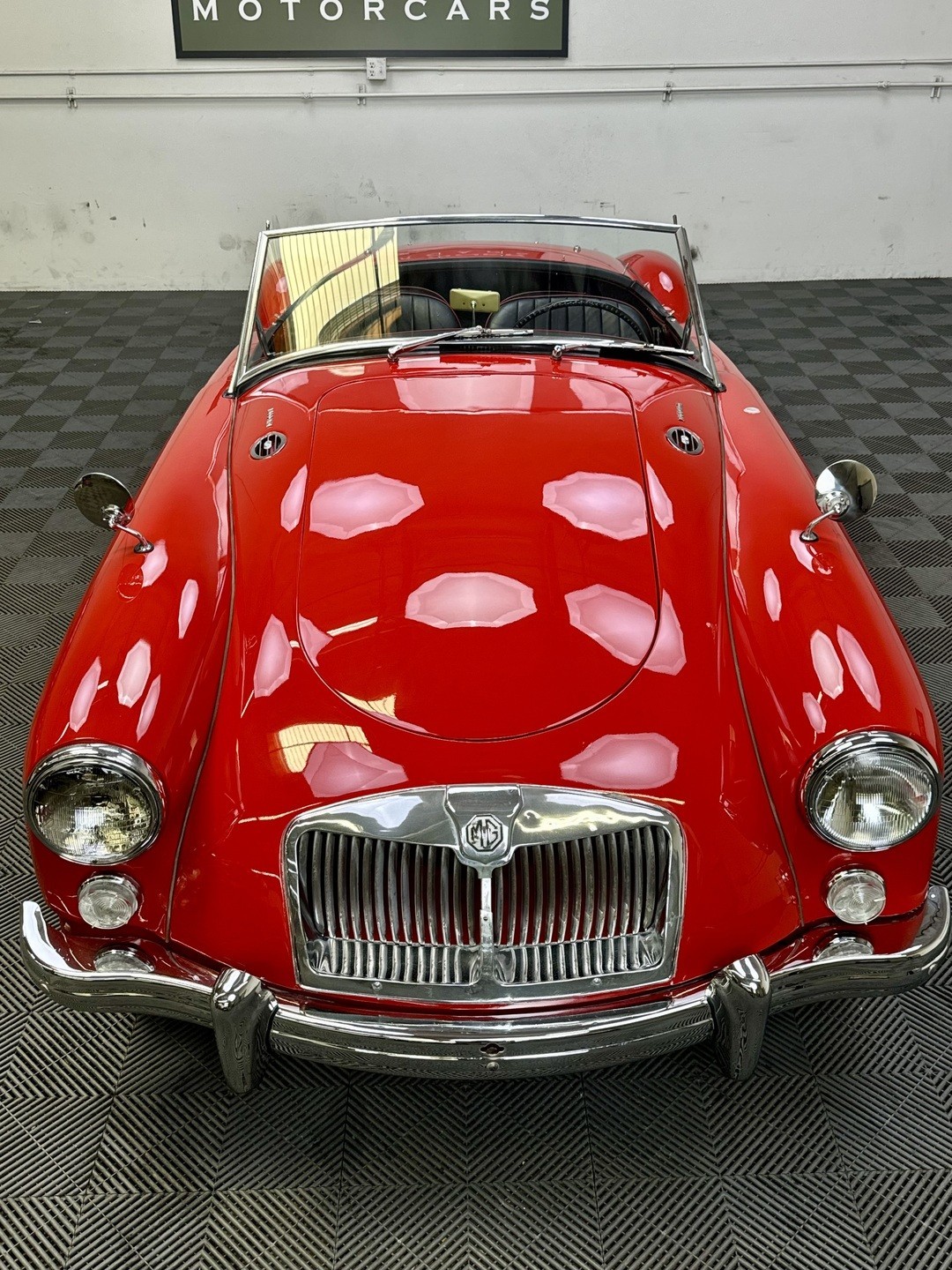 MG-MGA-1962-Convertible-7