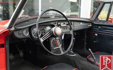 MG-MGB-1965-Roadster-10