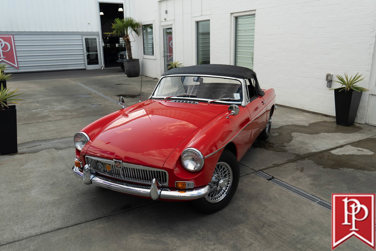MG-MGB-1965-Roadster-8