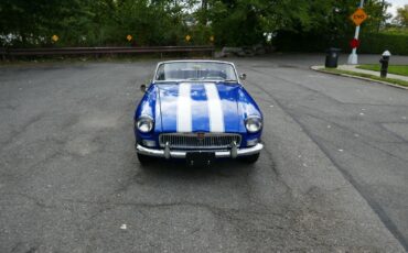 MG-MGB-1966-Convertible-1