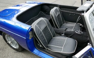 MG-MGB-1966-Convertible-15