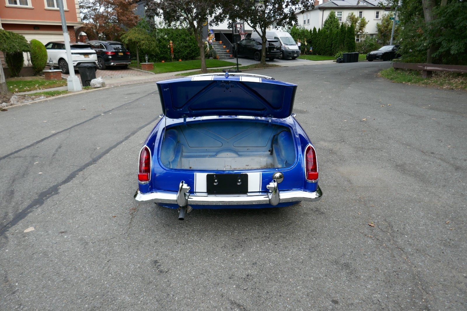 MG-MGB-1966-Convertible-19