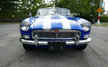 MG-MGB-1966-Convertible-6
