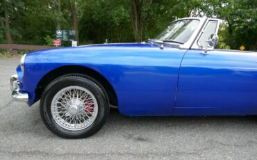 MG-MGB-1966-Convertible-9
