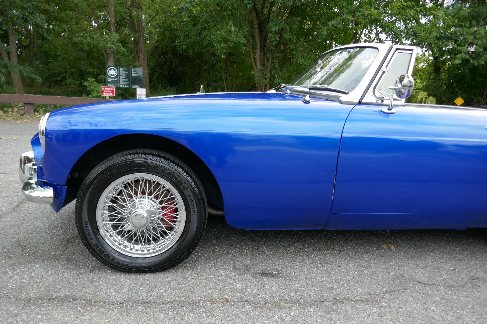 MG-MGB-1966-Convertible-9