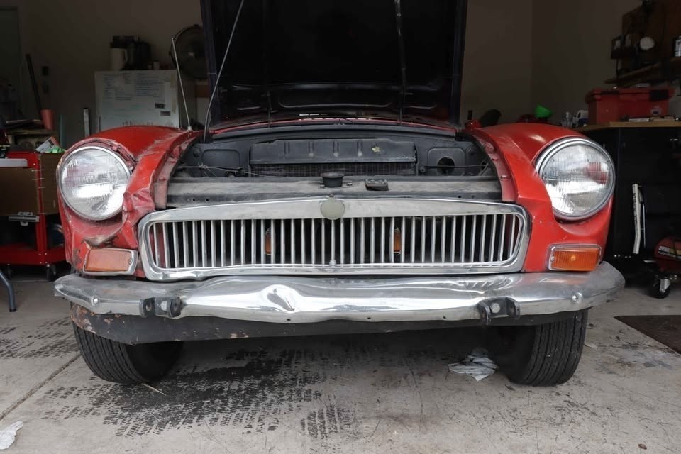 MG-MGB-1967-Convertible-7