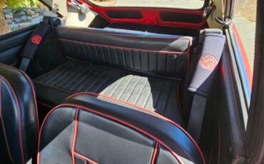 MG-MGB-1967-Hatchback-14