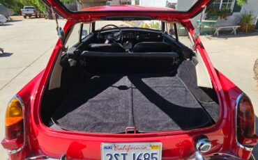 MG-MGB-1967-Hatchback-15