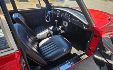 MG-MGB-1967-Hatchback-18