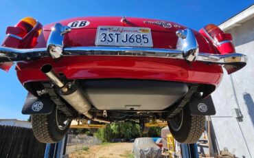 MG-MGB-1967-Hatchback-28