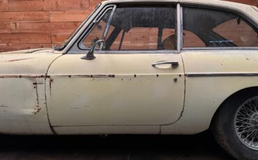 MG-MGB-1970-12