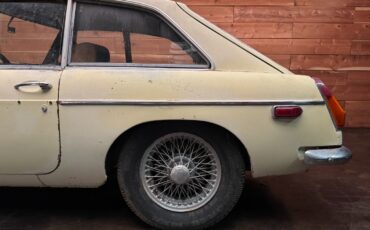 MG-MGB-1970-13