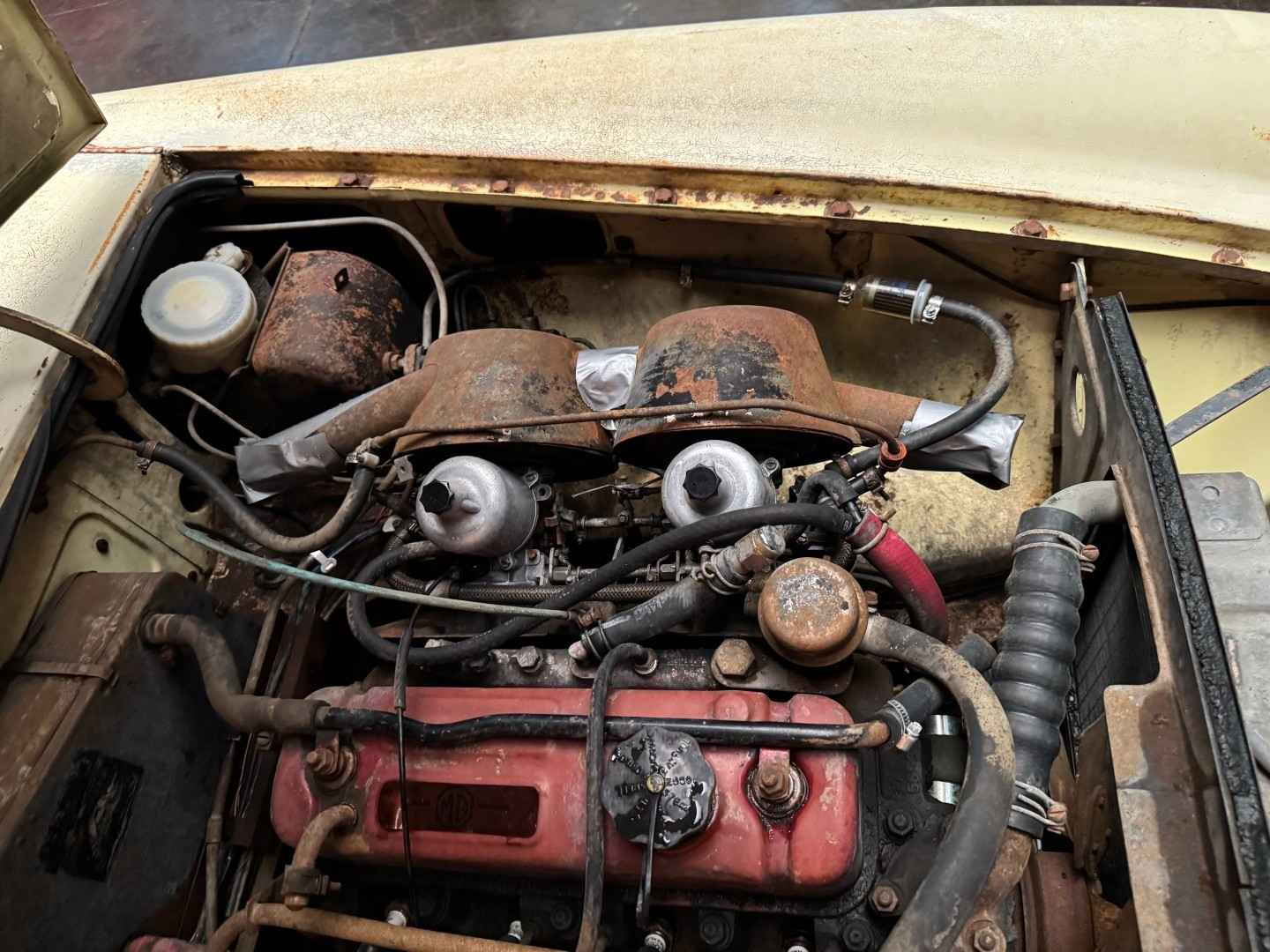 MG-MGB-1970-24