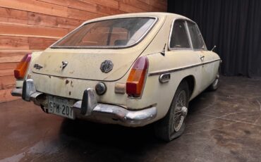 MG-MGB-1970-4