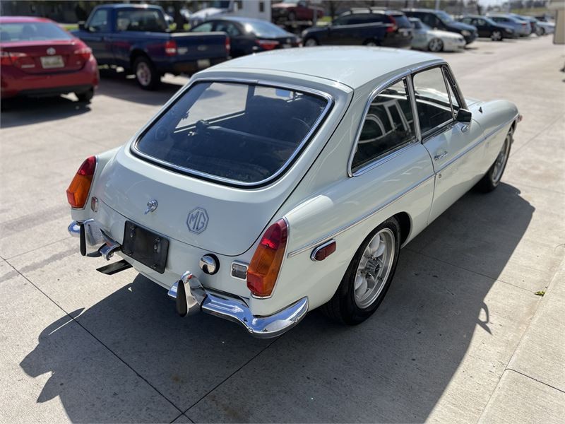 MG-MGB-1970-4