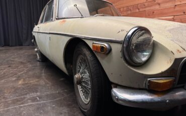 MG-MGB-1970-5