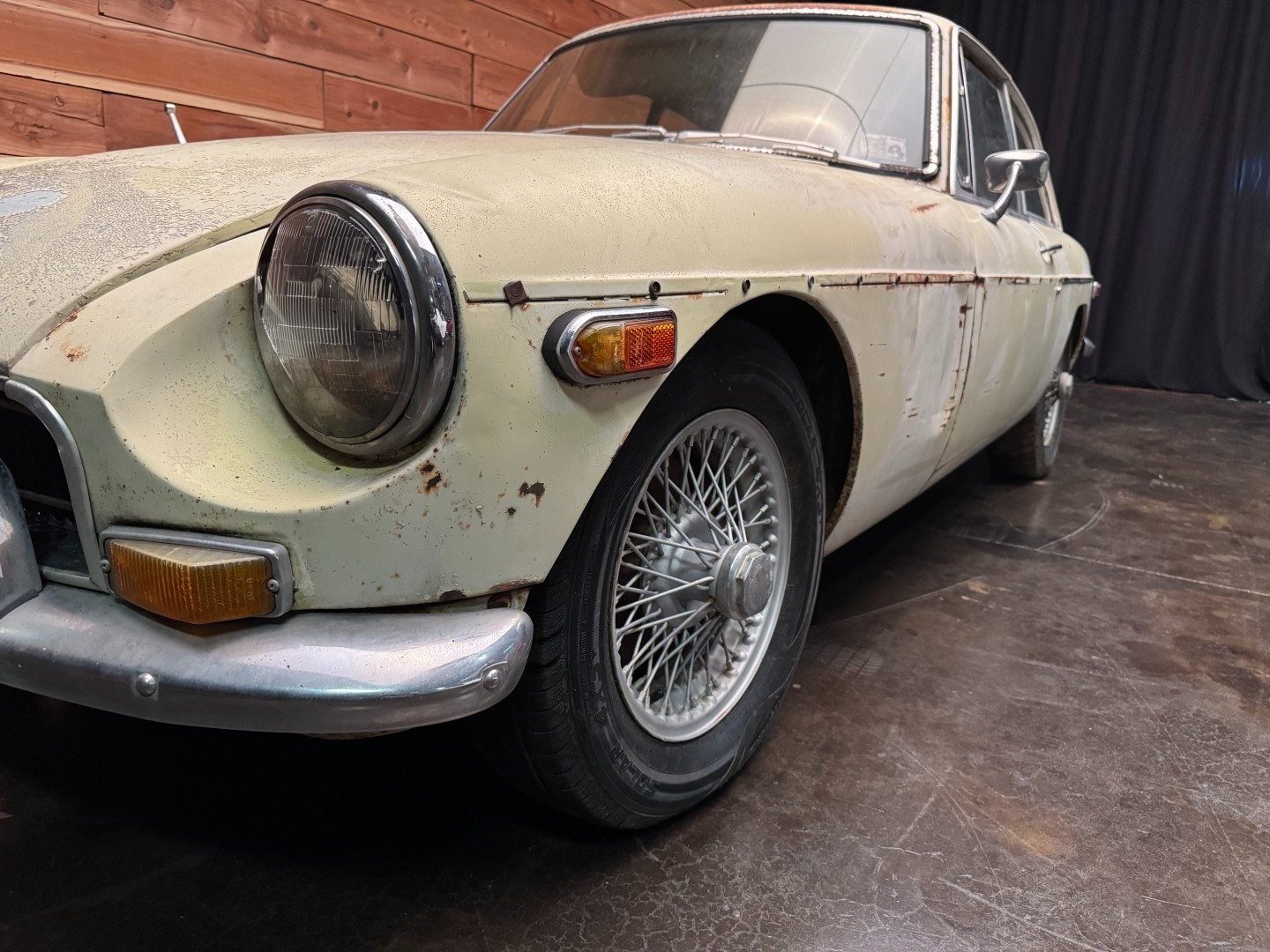 MG-MGB-1970-7