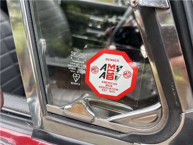MG-MGB-1974-15