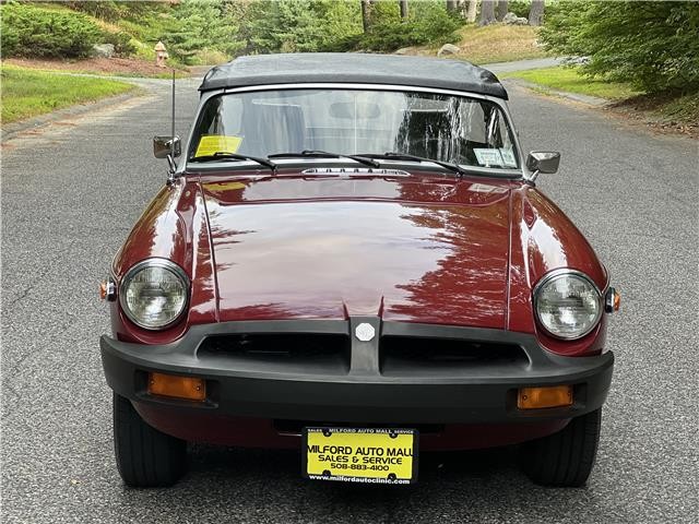 MG-MGB-1974-17