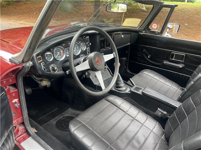 MG-MGB-1974-28