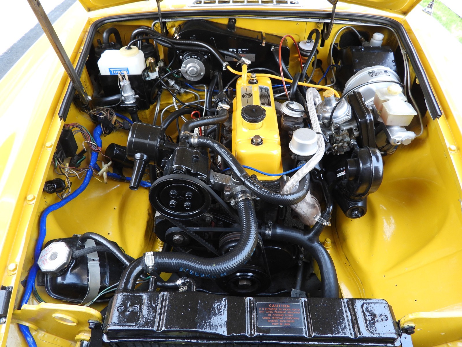 MG-MGB-1980-Convertible-1