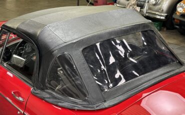 MG-MGC-1968-Convertible-11