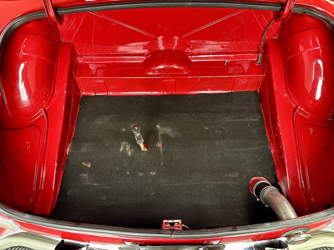 MG-MGC-1968-Convertible-19