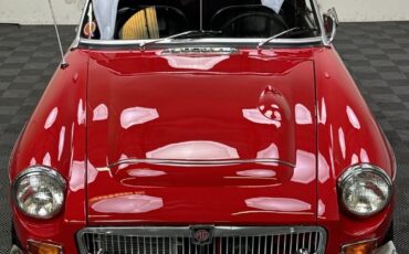 MG-MGC-1968-Convertible-2