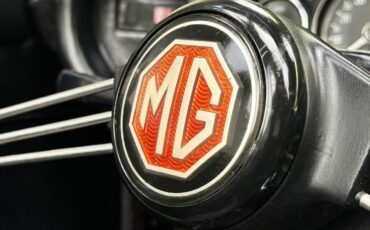 MG-MGC-1968-Convertible-27