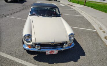 MG-MGC-1969-Convertible-11