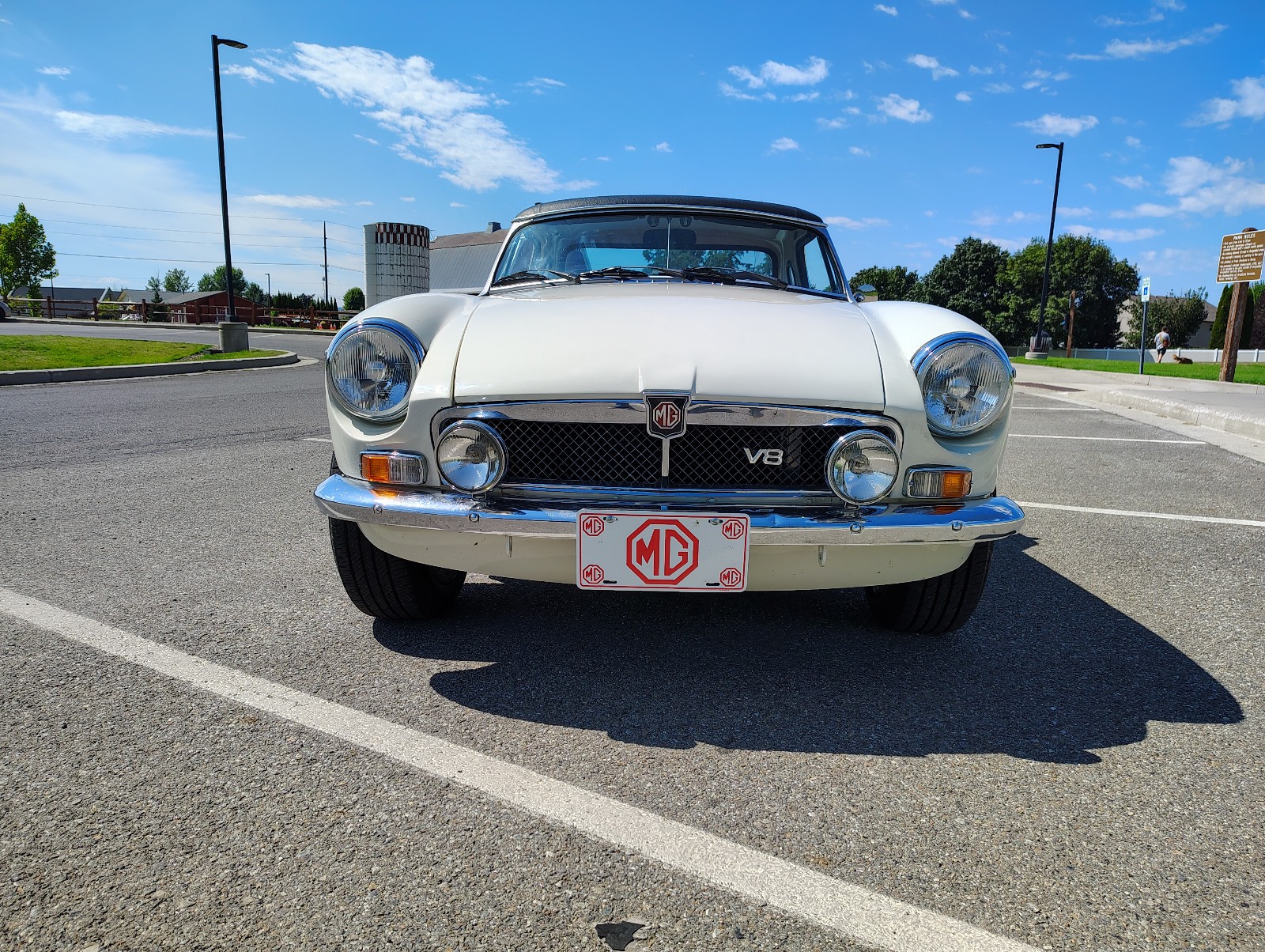 MG-MGC-1969-Convertible-12