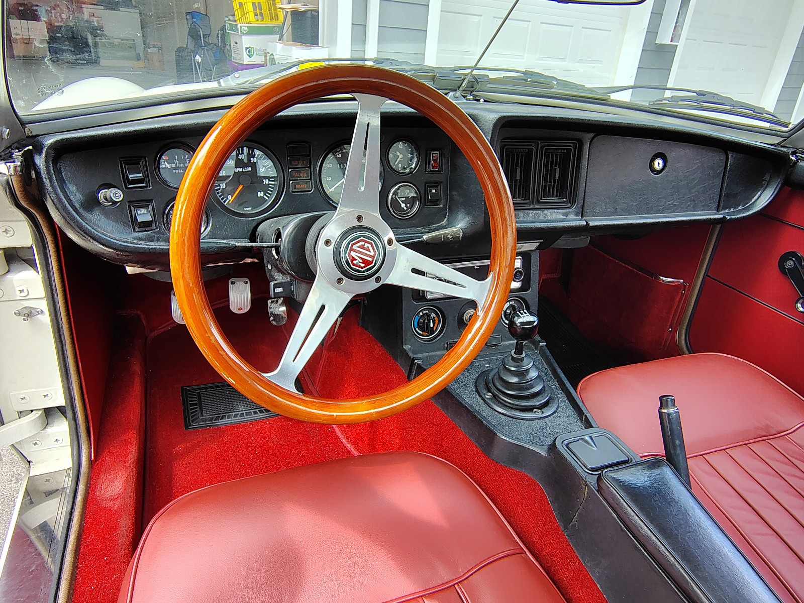 MG-MGC-1969-Convertible-20