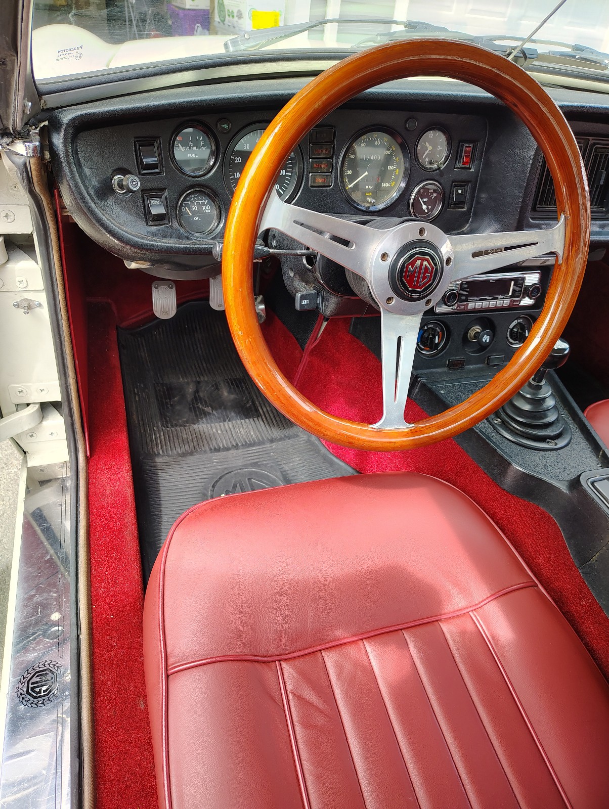 MG-MGC-1969-Convertible-29