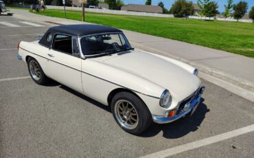 MG-MGC-1969-Convertible-8
