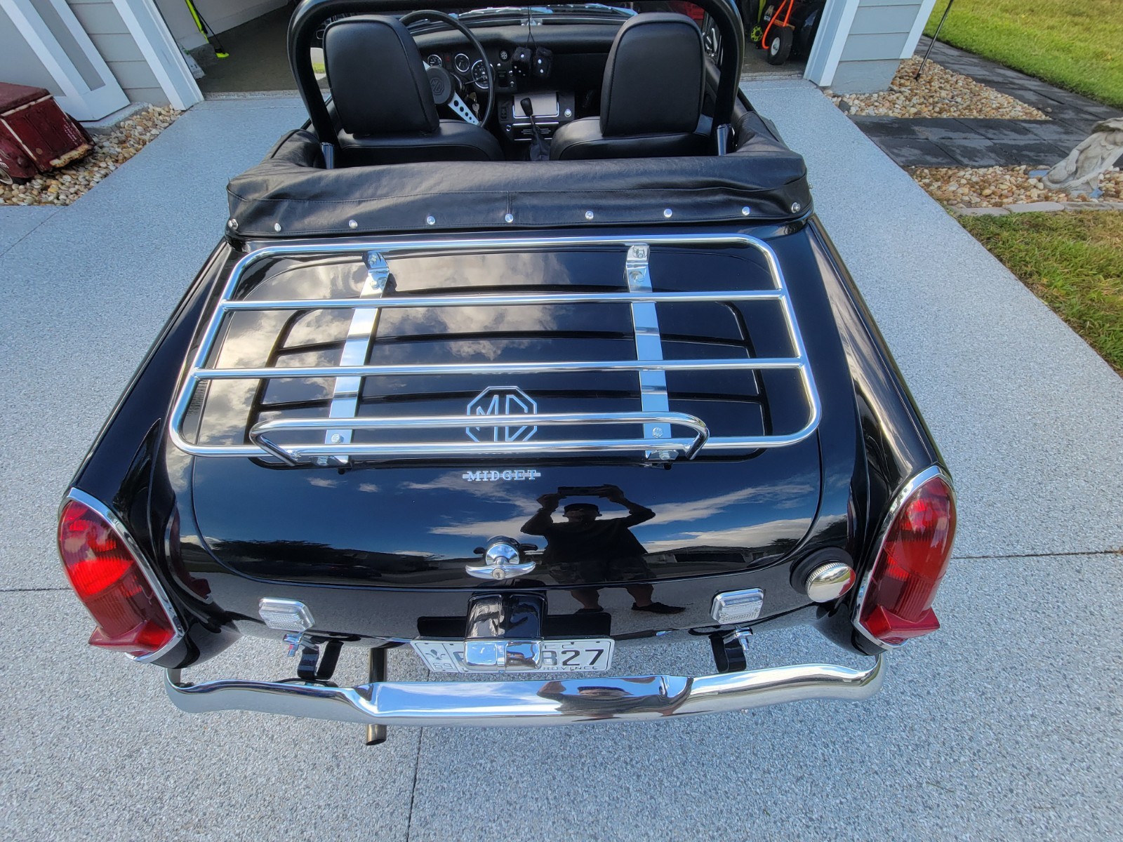 MG-Midget-1969-Convertible-18