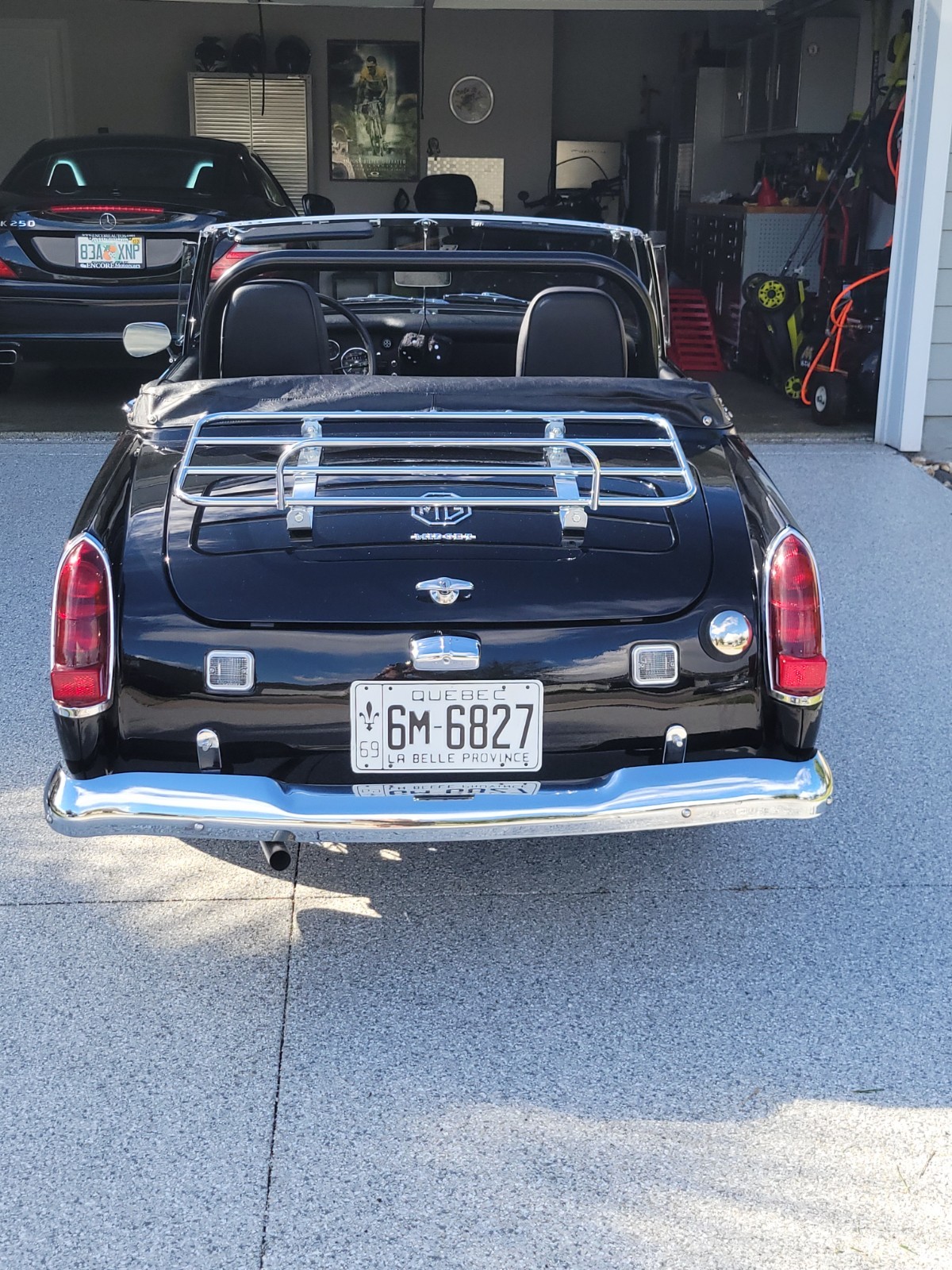 MG-Midget-1969-Convertible-3