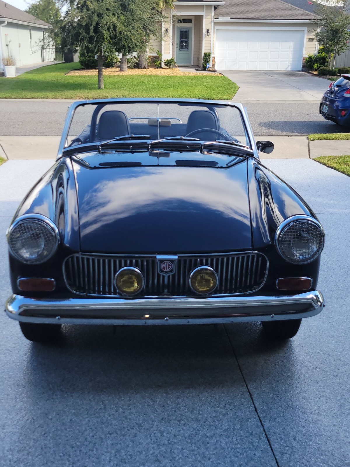 MG-Midget-1969-Convertible