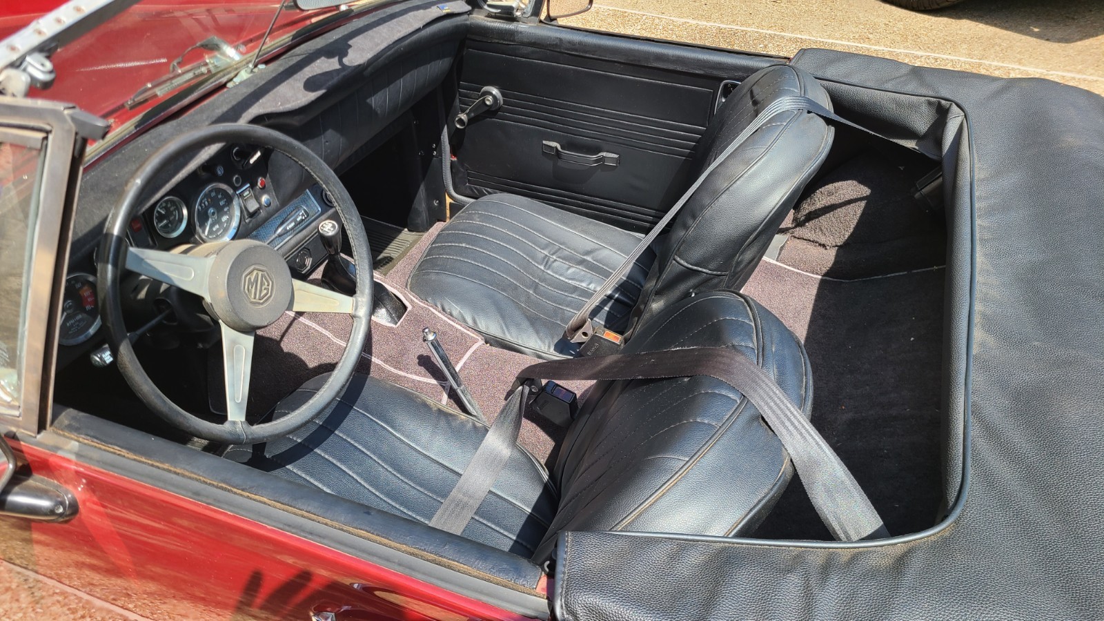 MG-Midget-1977-Convertible-16