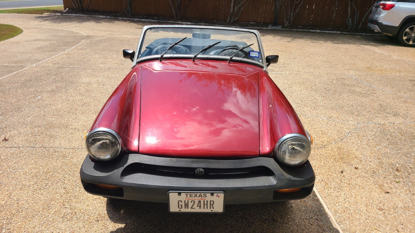 MG-Midget-1977-Convertible-5