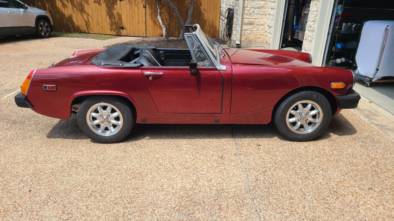 MG-Midget-1977-Convertible-7
