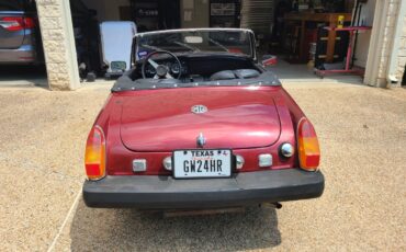 MG-Midget-1977-Convertible-8