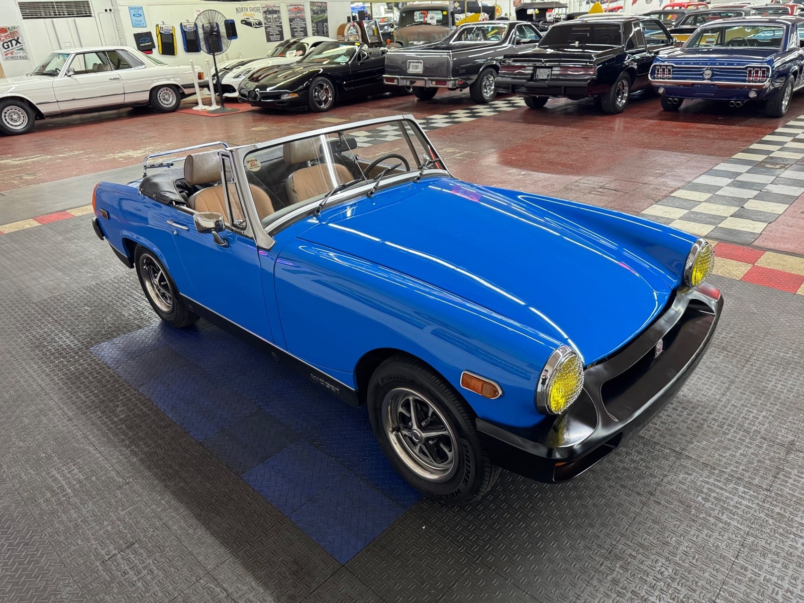 MG-Midget-1979-2-door-convt-11
