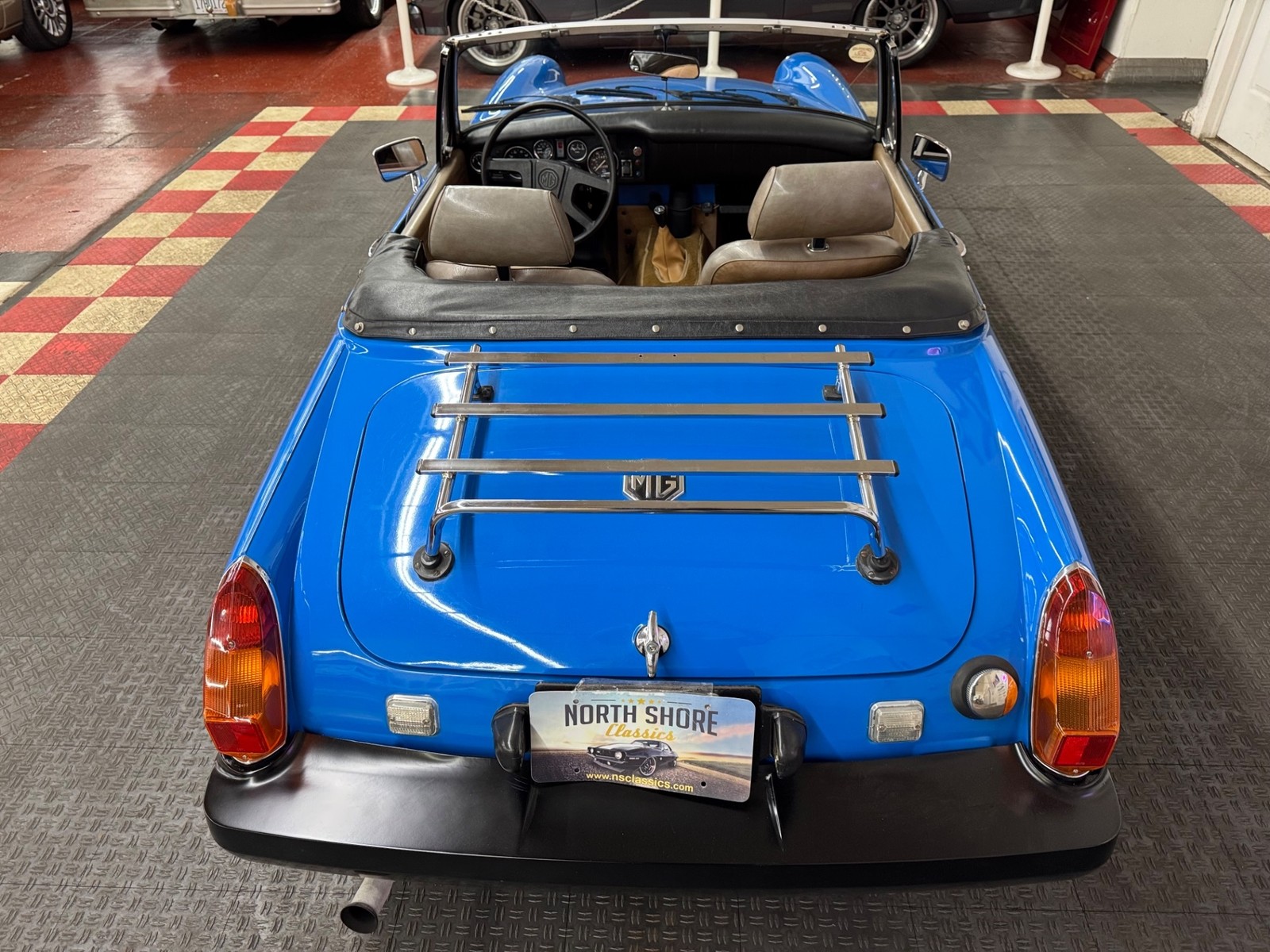 MG-Midget-1979-2-door-convt-12