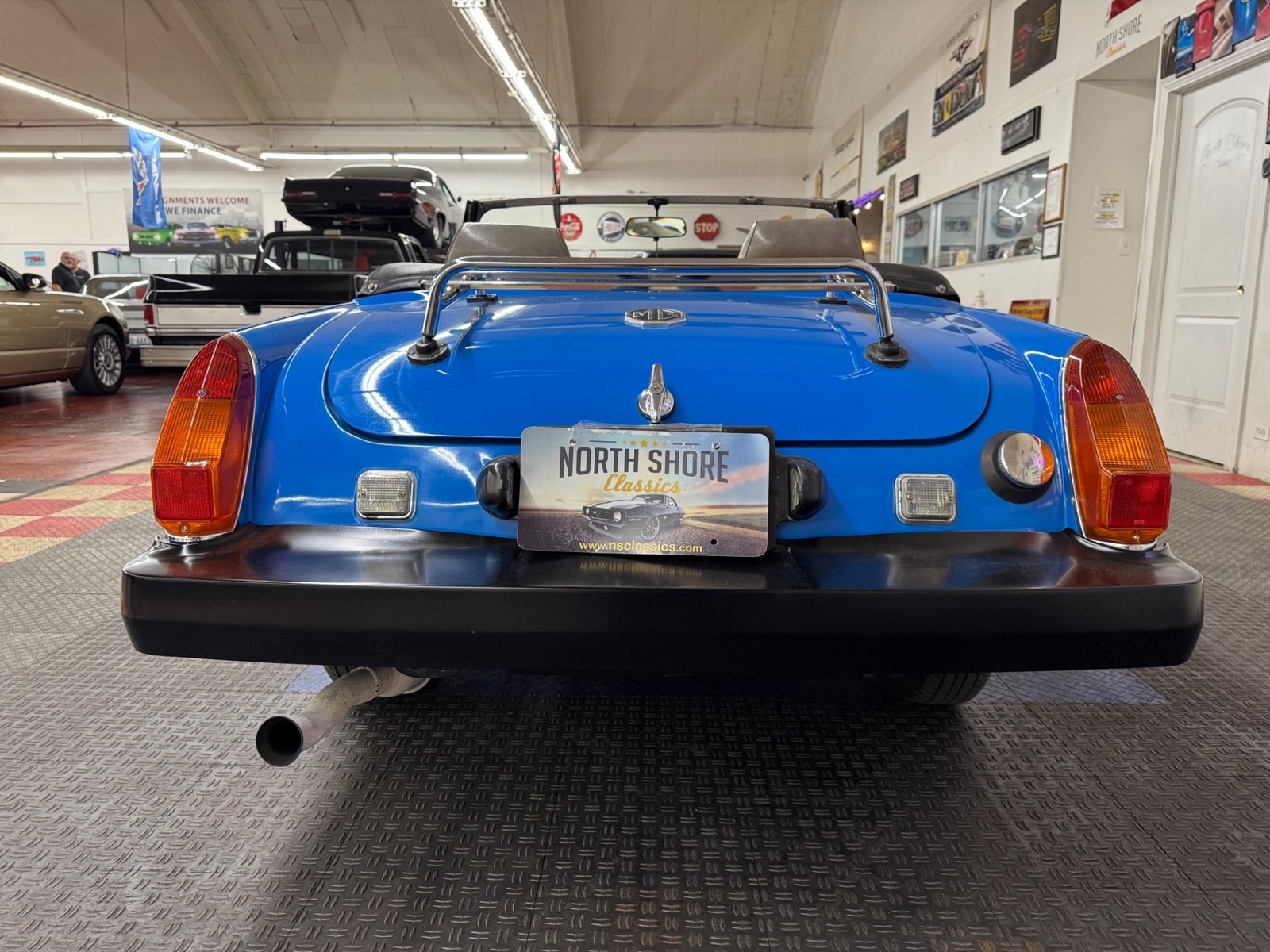 MG-Midget-1979-2-door-convt-13