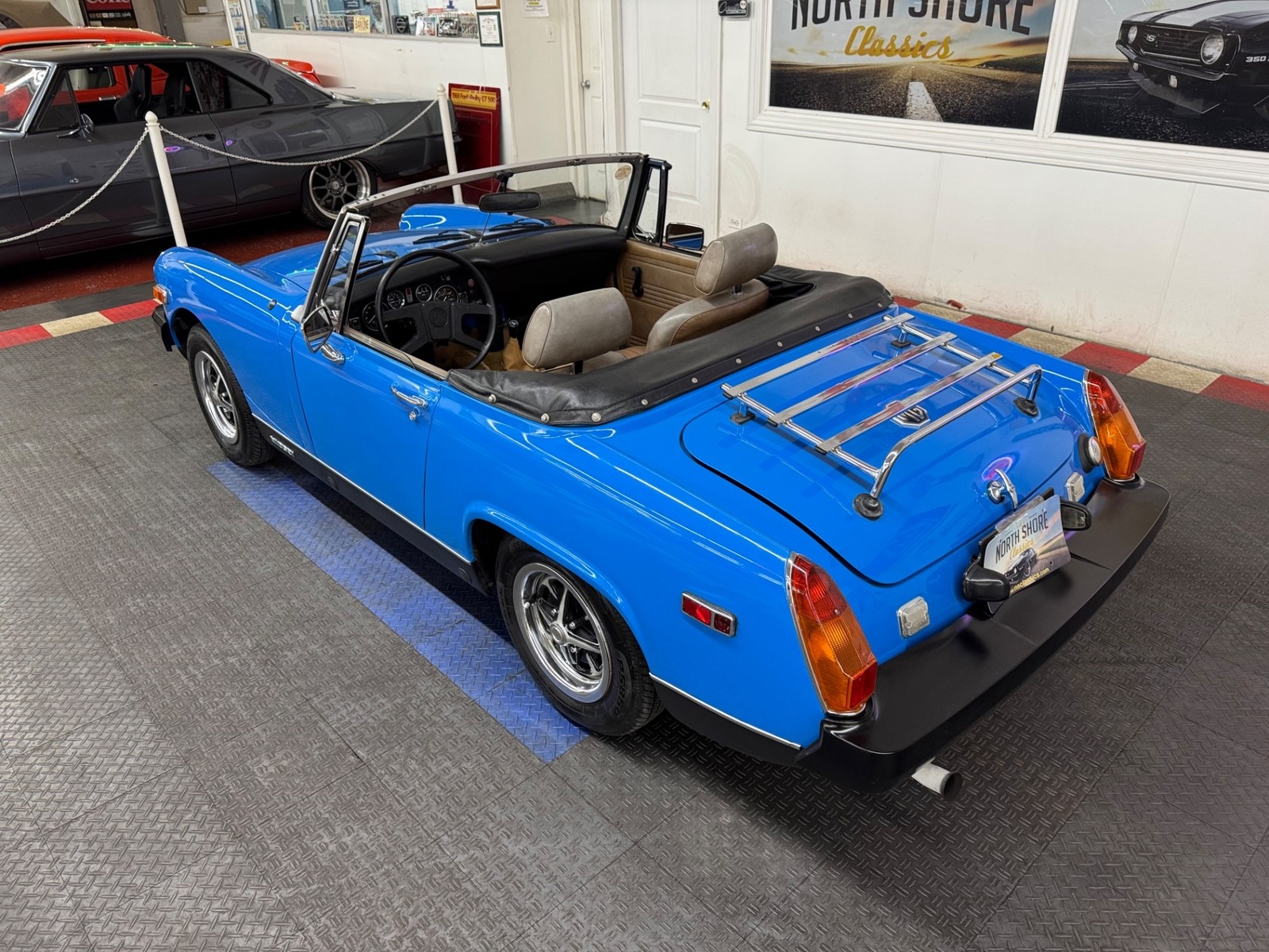 MG-Midget-1979-2-door-convt-2