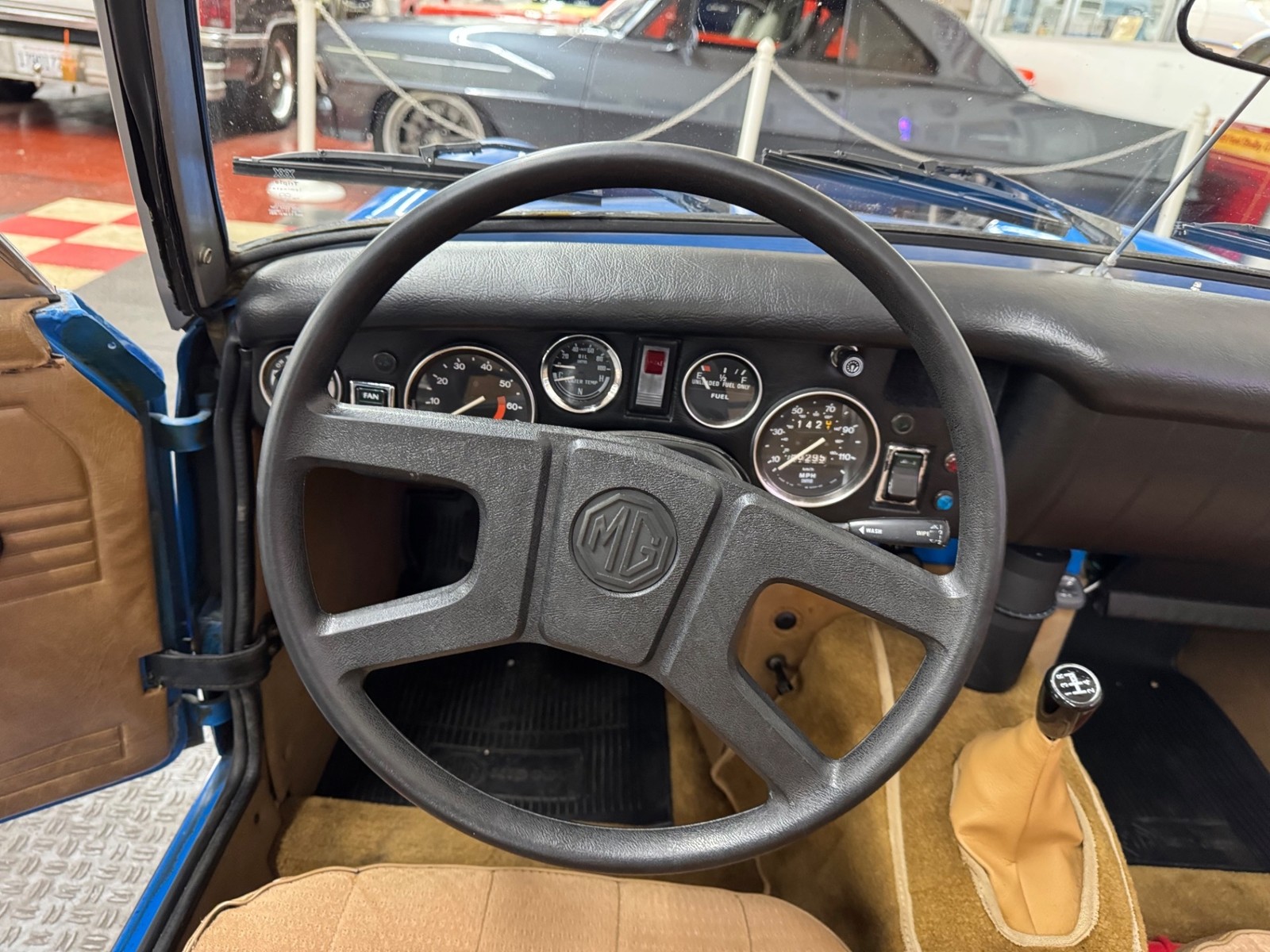MG-Midget-1979-2-door-convt-31