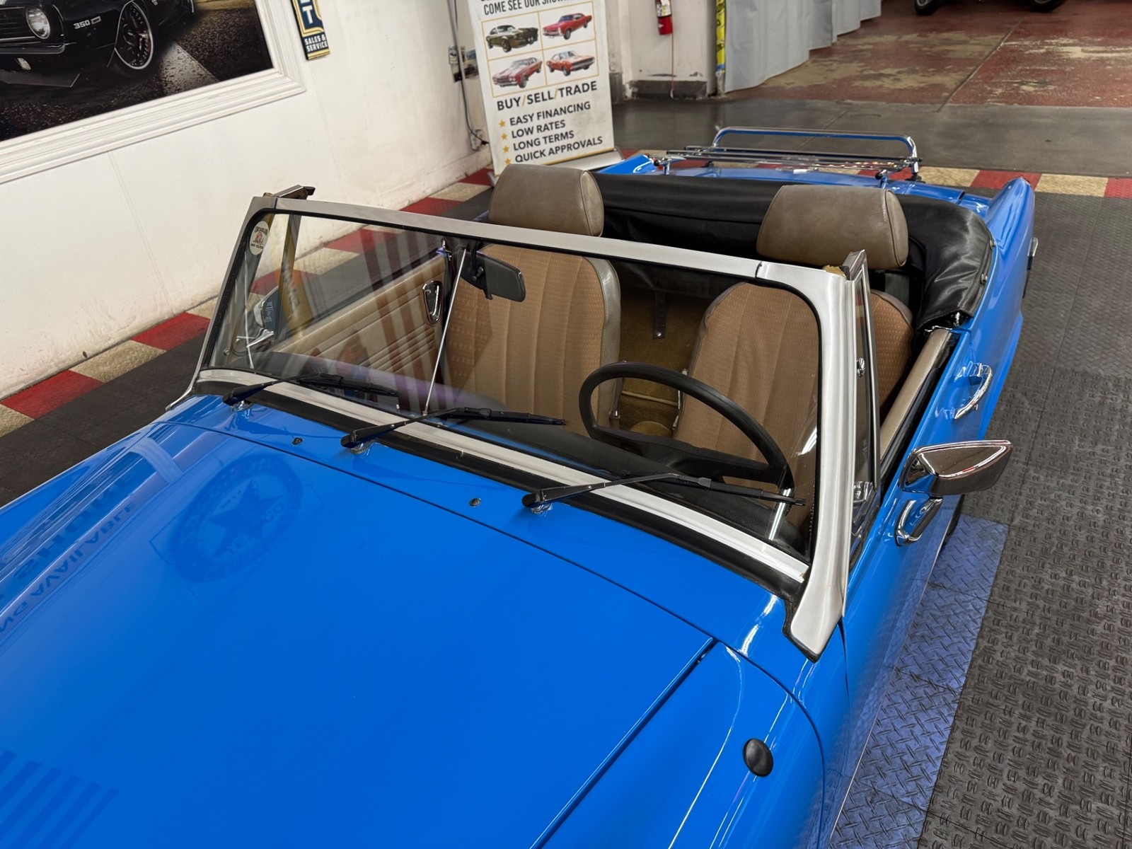 MG-Midget-1979-2-door-convt-9