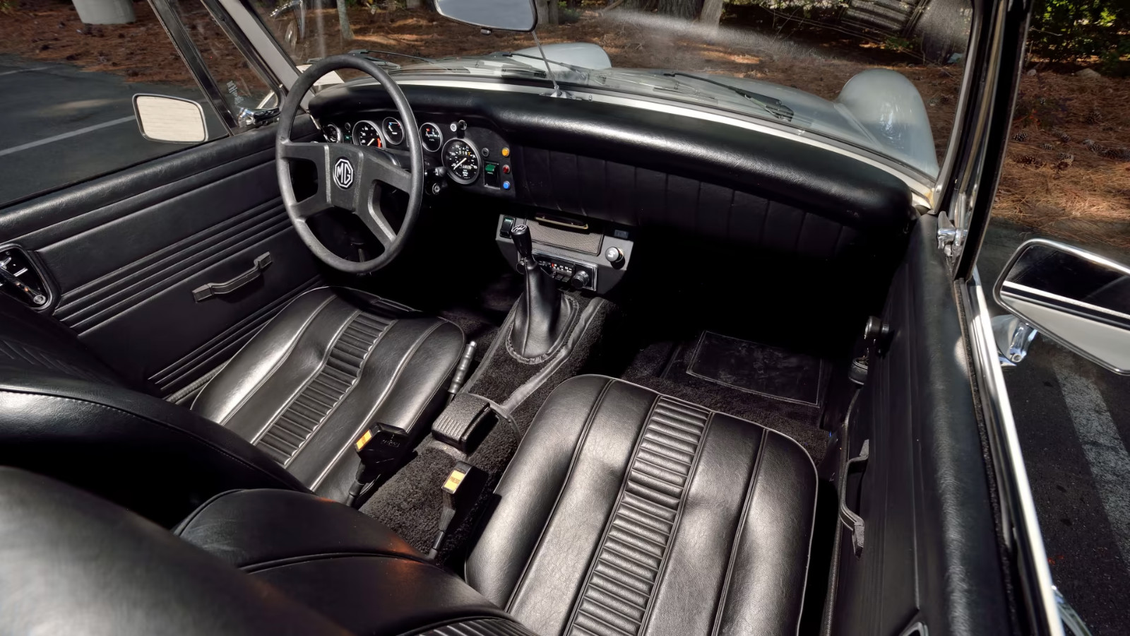 MG-Midget-1979-Convertible-2