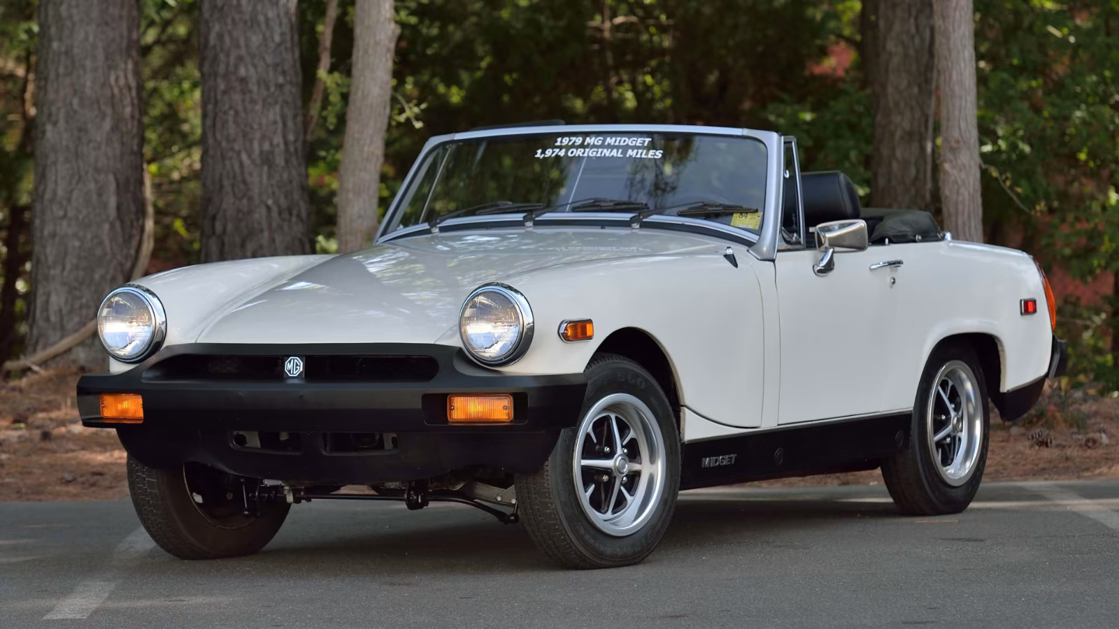 MG-Midget-1979-Convertible-3