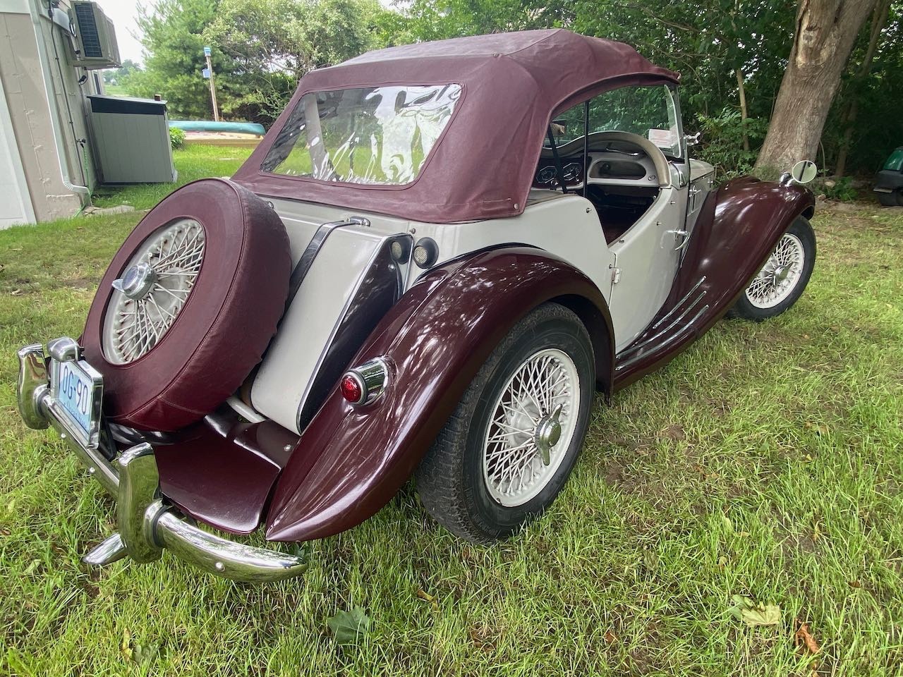 MG-T-Series-1955-Convertible-17